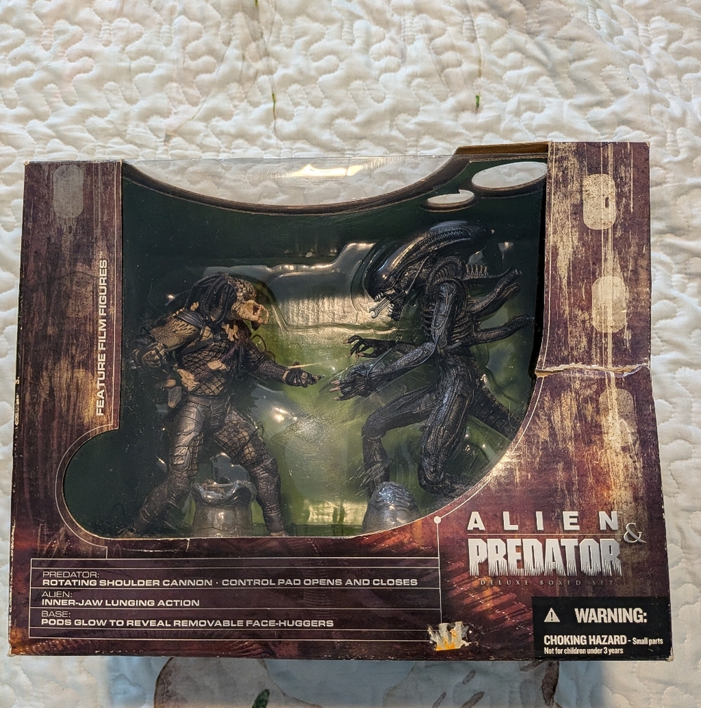 Mcfarlane Toys Alien & Predator Deluxe Boxed Set